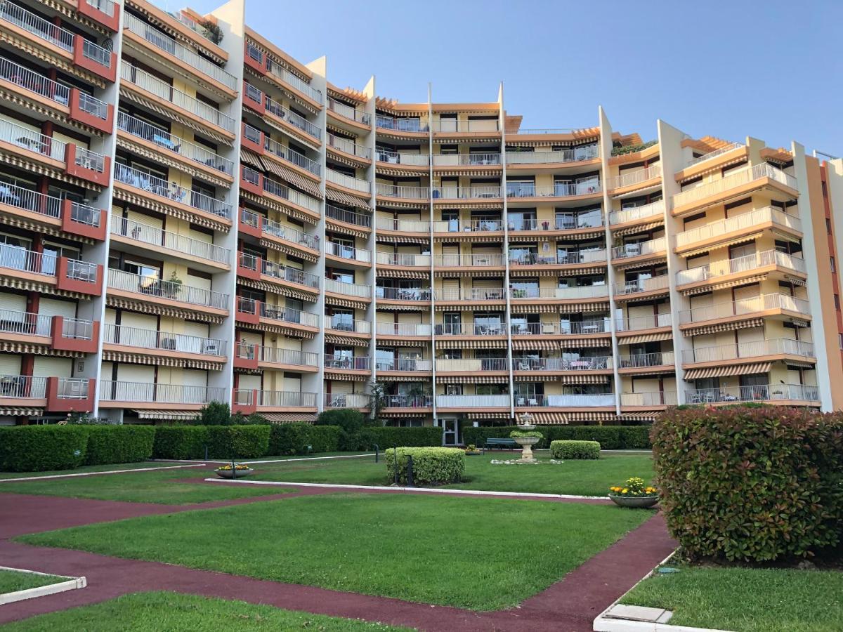 Апартаменти Ellie'S Place Мандельє-ла-Напуль Екстер'єр фото